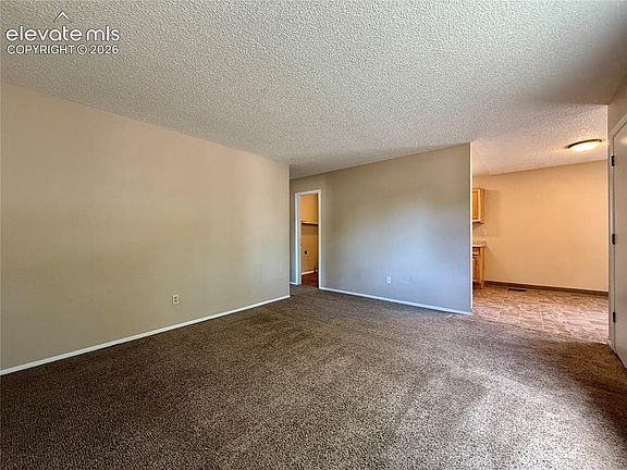 5th image of 1854 Saratoga Dr
