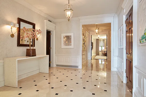 Sold by Sotheby's International Realty | media 12