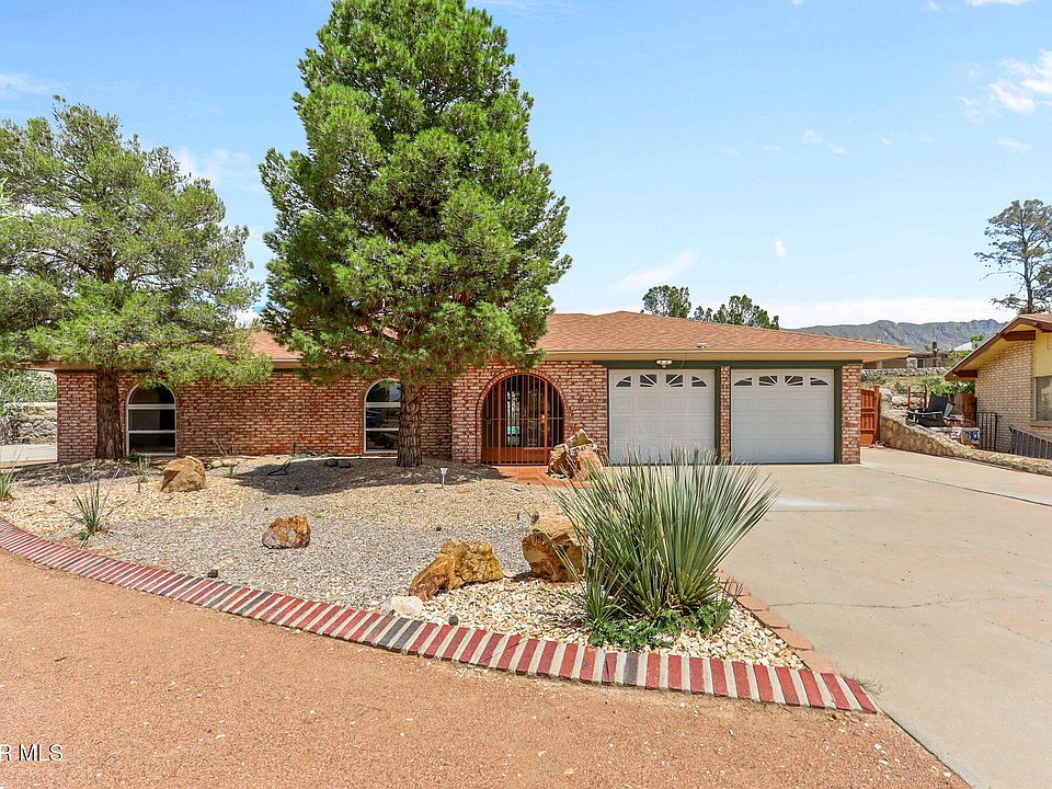 1st image of 408 Los Seris Pl