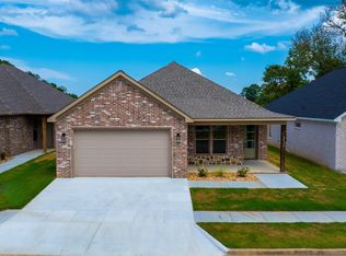 3520 Logan Rdg, Bryant, AR 72022