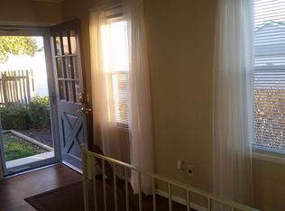 9813 Faust Rd, Lebanon, IL 62254