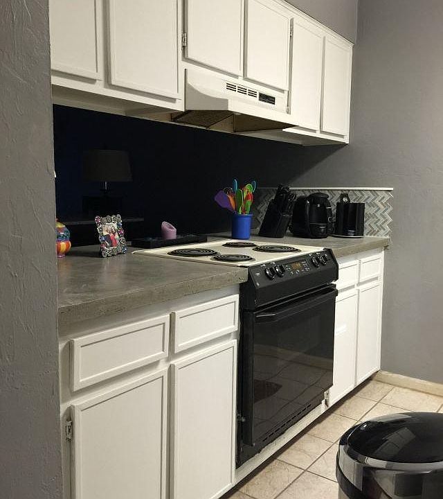1st image of 1802 Lilac Dr