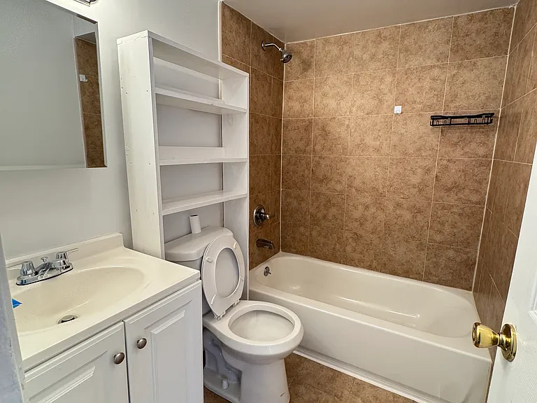 286 Steuben St #2 — Photo 17