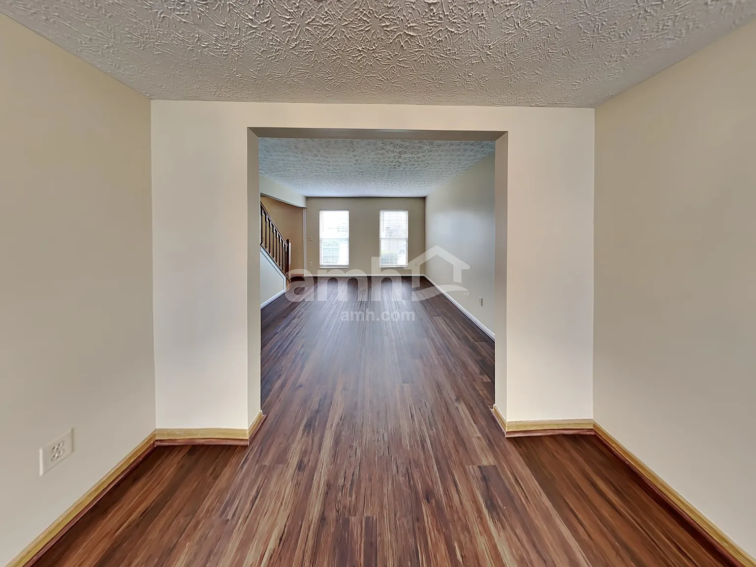 4 bed, 2.5 bath, 2186 sqft, $2,735 — Photo 4