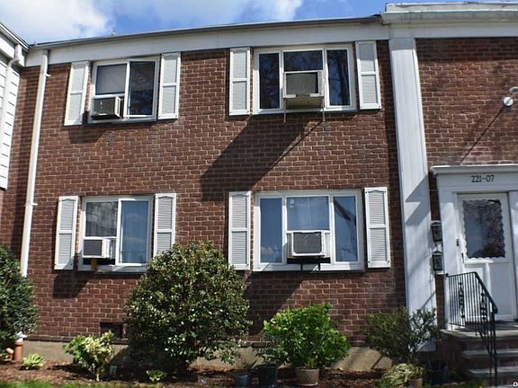 3rd image of 221-07 Braddock Ave