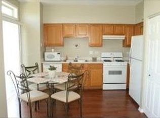 2734 Cedar Glade Dr, Naperville, IL 60564