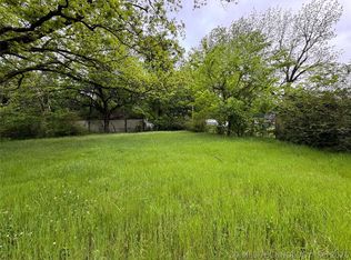 504 SE 4th St, Wagoner, OK 74467