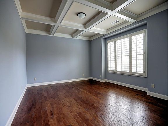 4th image of 2487 Brewer Way NE