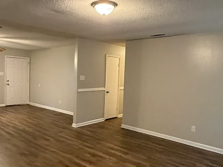 9618 Jacques Rd — Photo 3