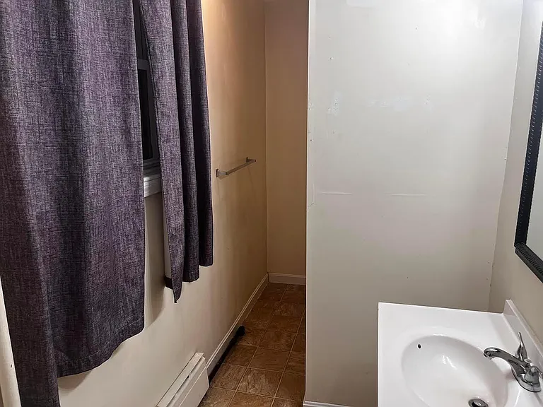 30 Dean St #1 — Photo 9