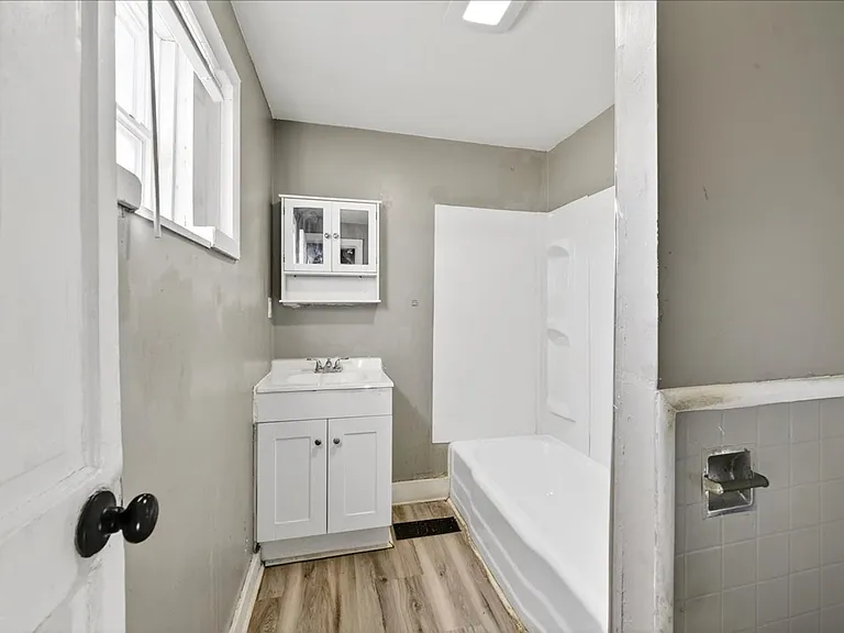 1833 Orleans St #1 — Photo 11