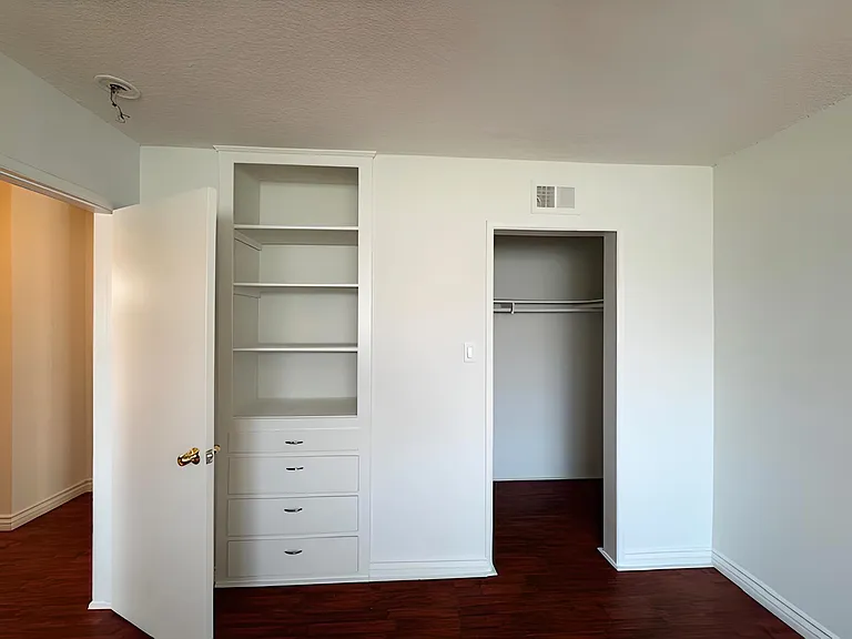 2024 S Garth Ave #6 — Photo 17