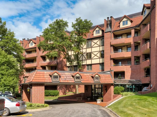 2880 Grand Ave APT 108, Des Moines, IA 50312