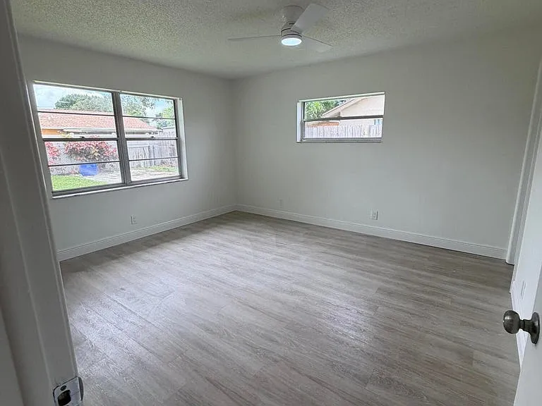 9646 Ohio Pl — Photo 18