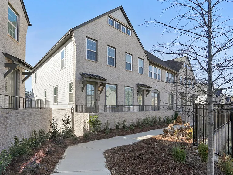 2507 Figaro Dr — Photo 6