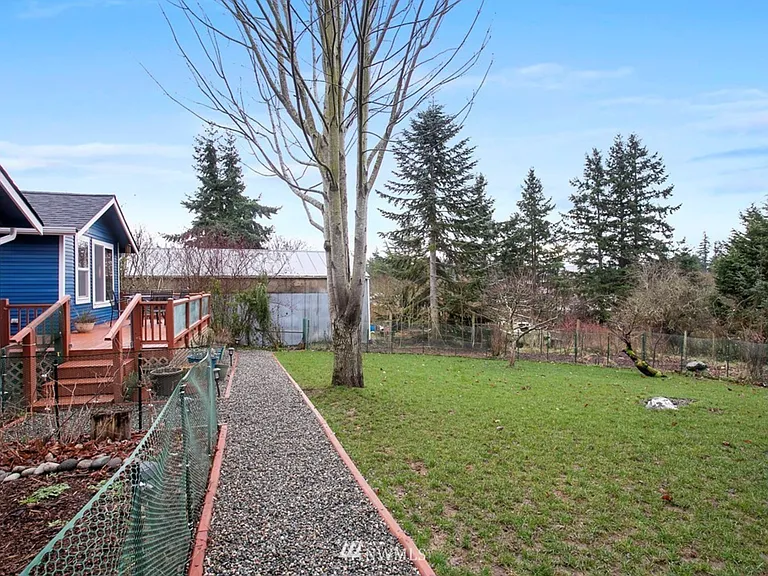 2809 Alderwood Ave — Photo 26