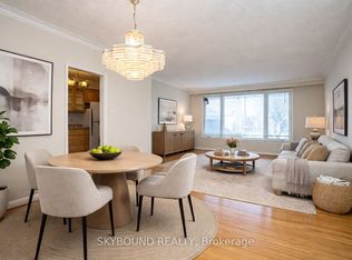 9 Caronport Cres, Toronto, ON M3A1G9