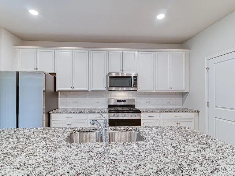 61 Dew Drop Pointe — Photo 22