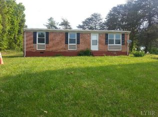 103 Stevens St, Appomattox, VA 24522