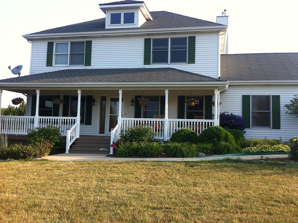 2nd image of 25910 31st St