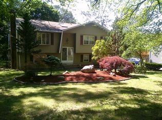 639 Camp St, Bristol, CT 06010