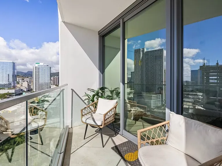 1000 Auahi St #1611 — Photo 4