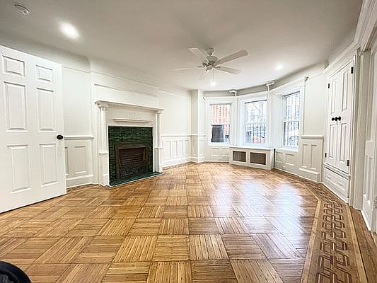 1st image of 691 Park Pl #1