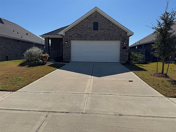 2nd image of 31303 Whitfield Ct