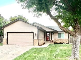 10305 W Sterling Ct, Wichita, KS 67205