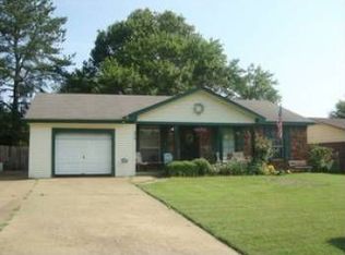 3416 Fairmeadow Dr, Horn Lake, MS 38637