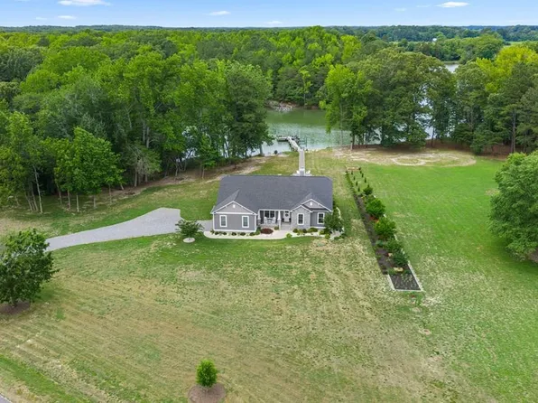 1107 Harding Rd, Heathsville, VA 22473