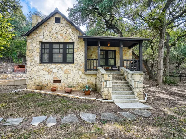 19706 GREY FOREST DR, Helotes, TX 78023