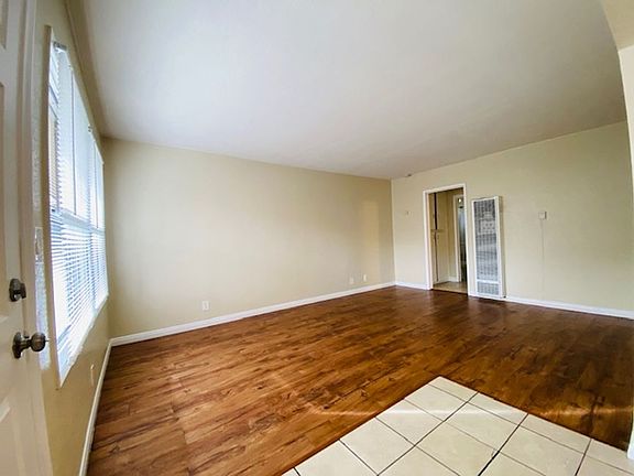 2nd image of 1050 Cerritos Ave APT B