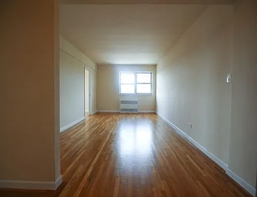 Rented by SW Queens Mezzanine | media 3