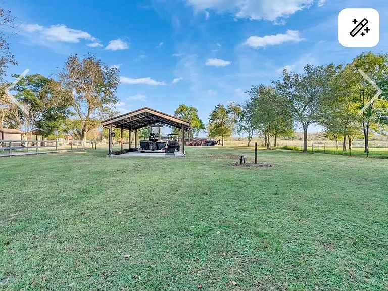 1010 Kilgore Rd — Photo 3
