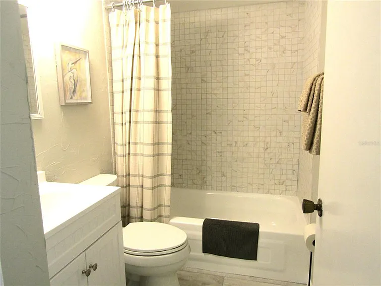 3553 Longmeadow #27 — Photo 14