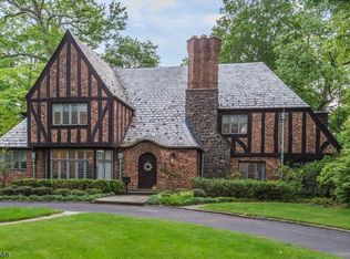 140 Forest Ave, Glen Ridge, NJ 07028