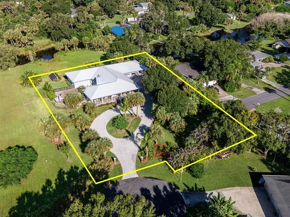 885 44th Ct, Vero Beach, FL 32966