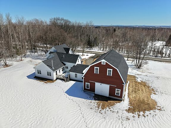 3rd image of 382 Thomas Road