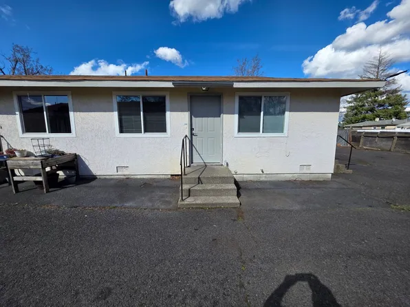 2432 N Addison St, Spokane, WA 99207