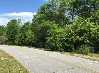 000 Scott Ct, Defuniak Springs, FL 32433