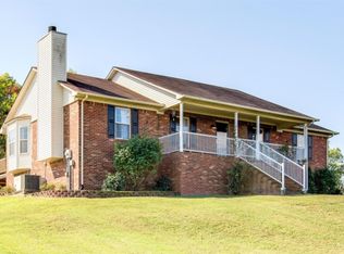 1696 Vaughn Rd, Columbia, TN 38401