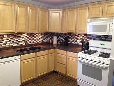 3rd image of 108 Duncan Dr
