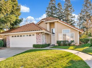 5439 Laguna Park Dr, Elk Grove, CA