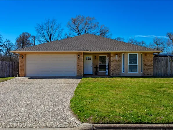 4720 Knight Dr, Bryan, TX 77802
