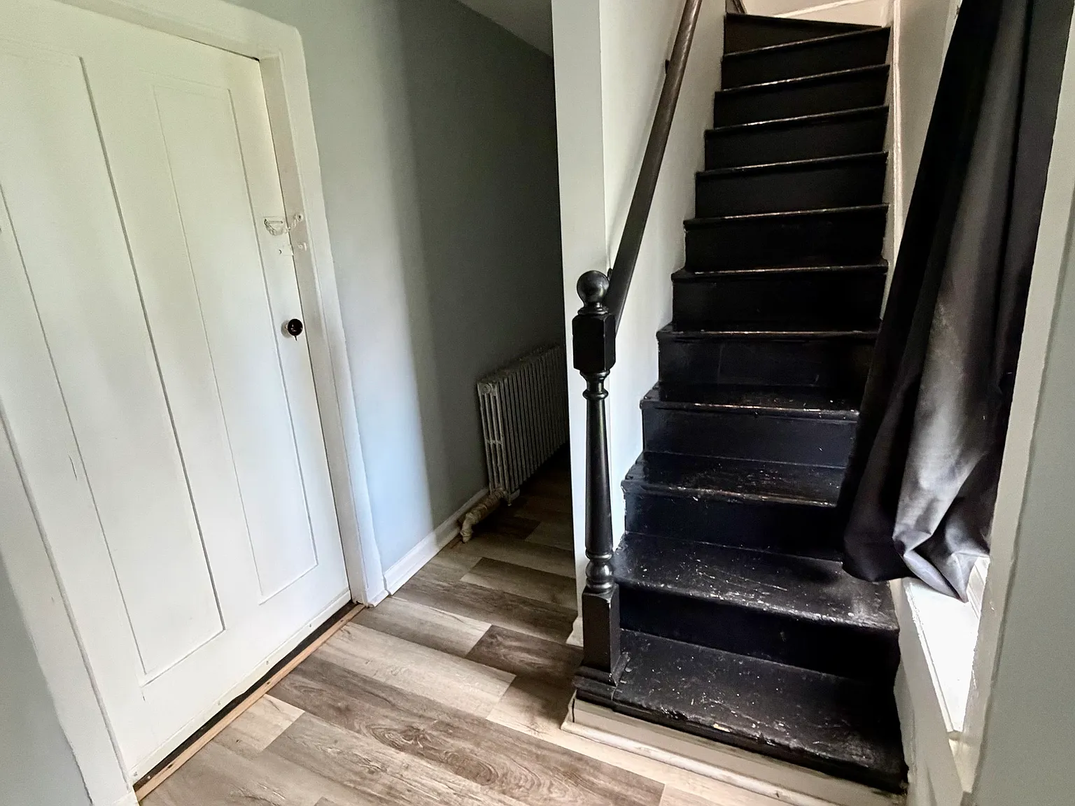 1 bed, 700 sqft, $1,350 — Photo 2