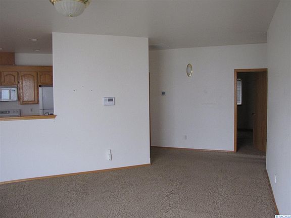 3rd image of 5403 Leilani Ct
