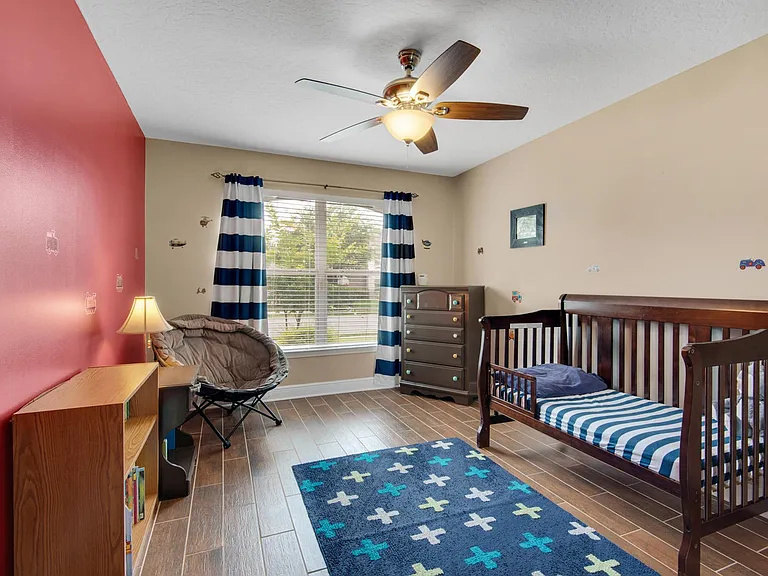395 Camden Pass Ln — Photo 15