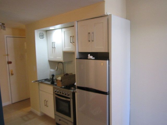 1st image of 2166 8th Ave APT 2O