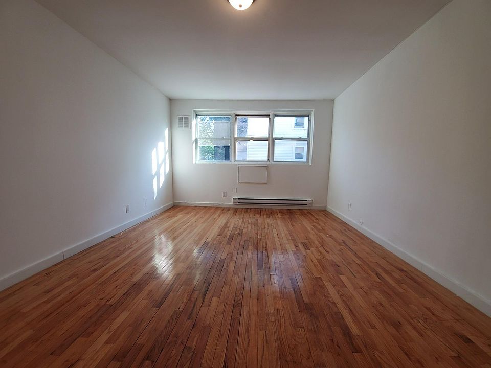 2nd image of 590 Bergen Ave #17F